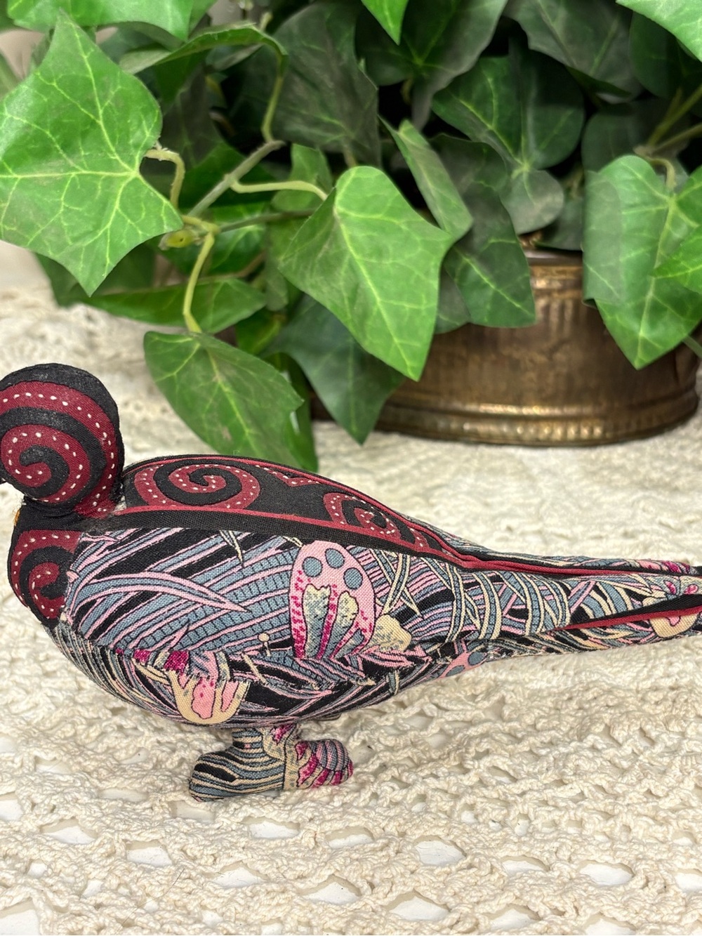 Vintage Handcrafted Bird Pin Cushion - Picture 2 of 11